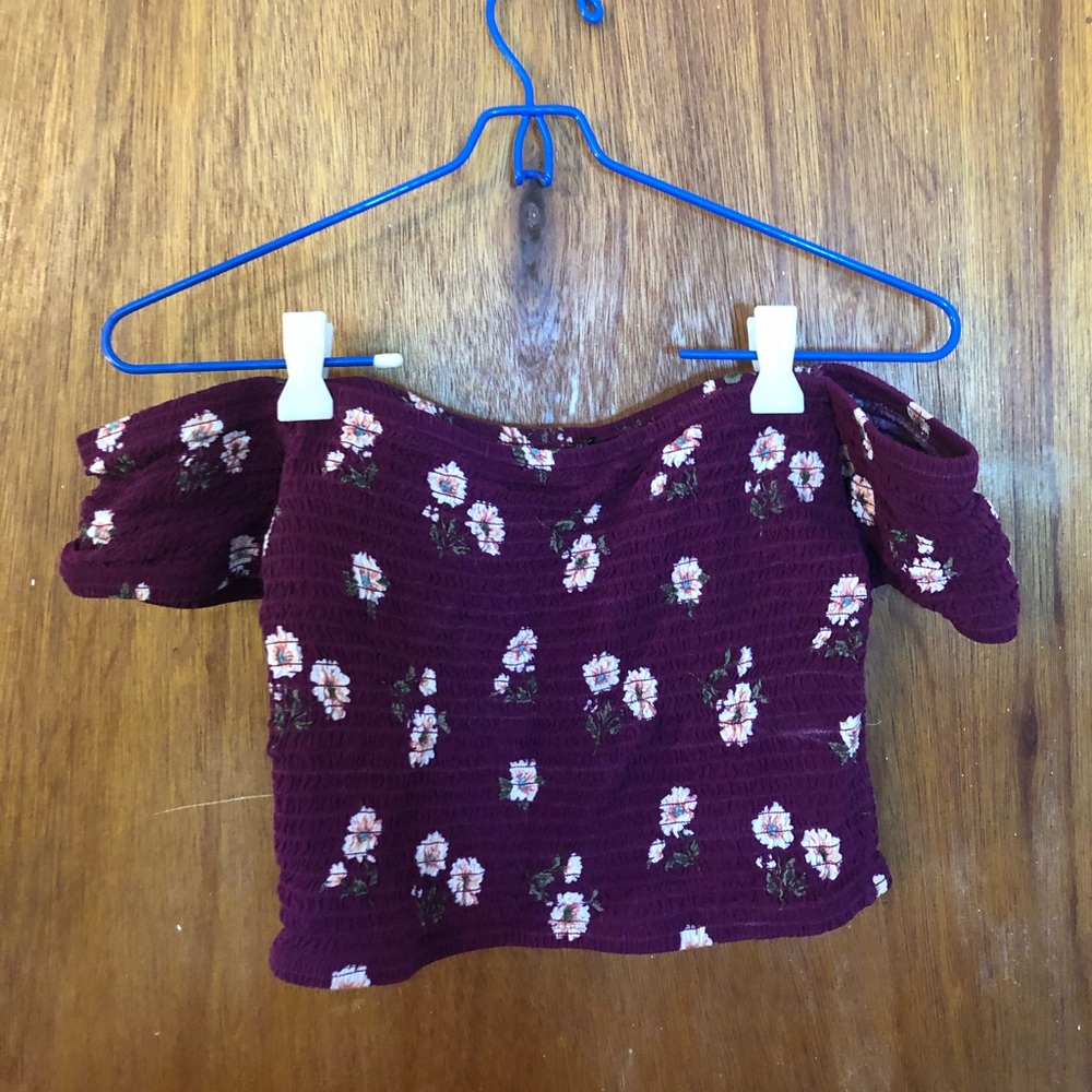 Off the shoulder floral crop top